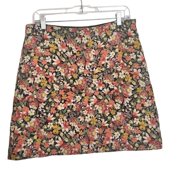 Ann Taylor Loft Pink Floral Jacquard Mini A Line Skirt NWT 10 - Picture 2 of 7